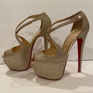 Christian Louboutin exagona pumps glitter gold 35